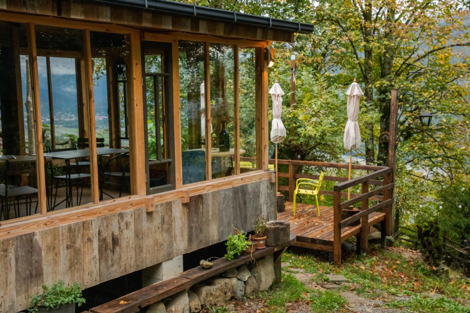 Wine Space Ambrolauri Dış mekan fotoğraf